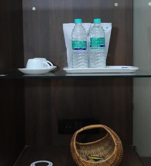 اتاق استاندارد با تخت بزرگ, Kans One Madipakkam