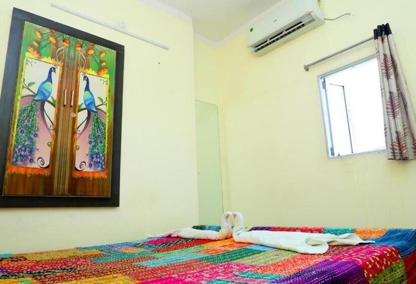 ファミリールーム, Banaji Heritage Havelii