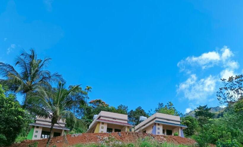 패밀리 룸 산 전망, Forest And River Edge Resort