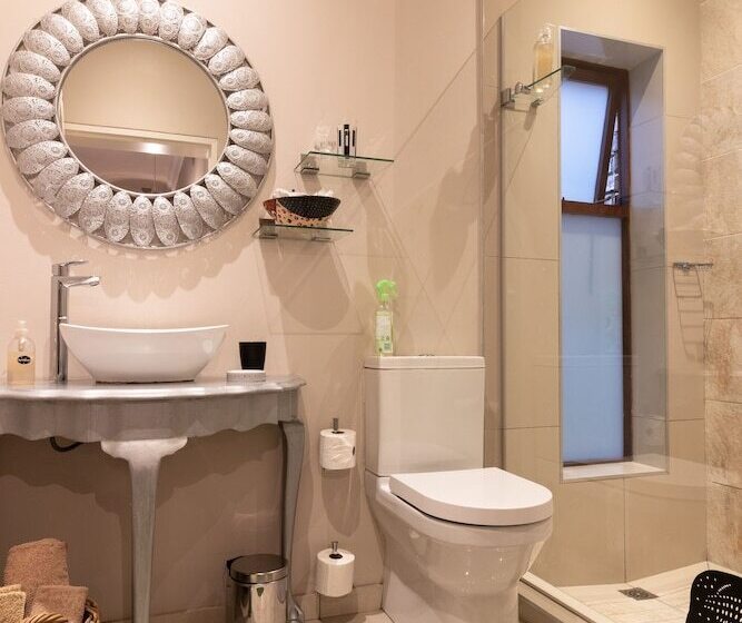 Номер Deluxe Кровать Кинг, Earthbound Guest House