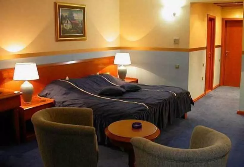 اتاق استاندارد, Garni Hotel Park