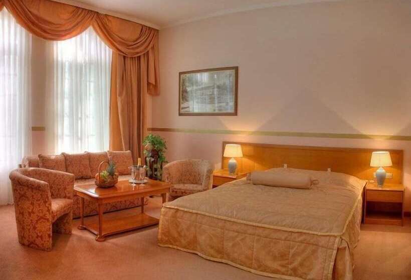 סוויטה, Garni Hotel Park