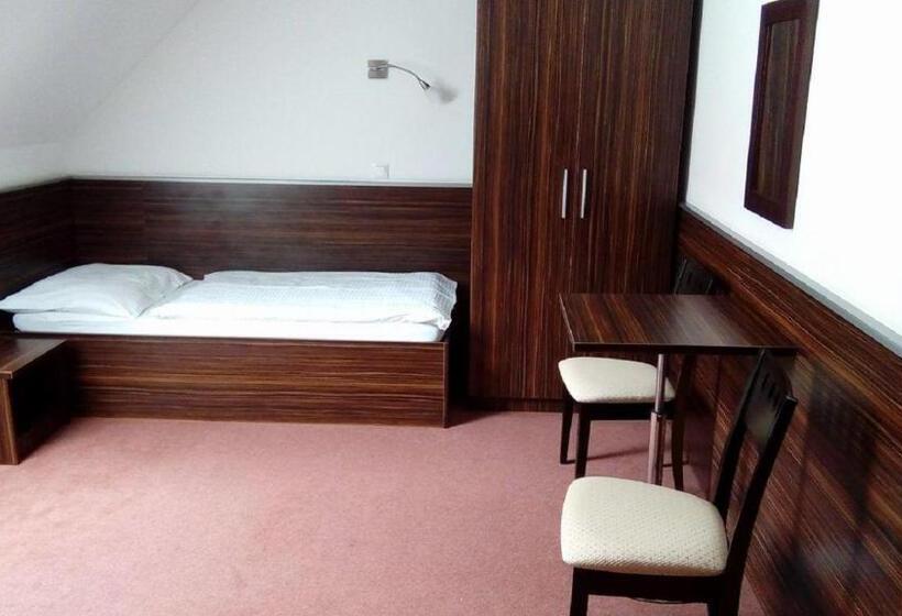 Single Deluxe Room, Barbakan