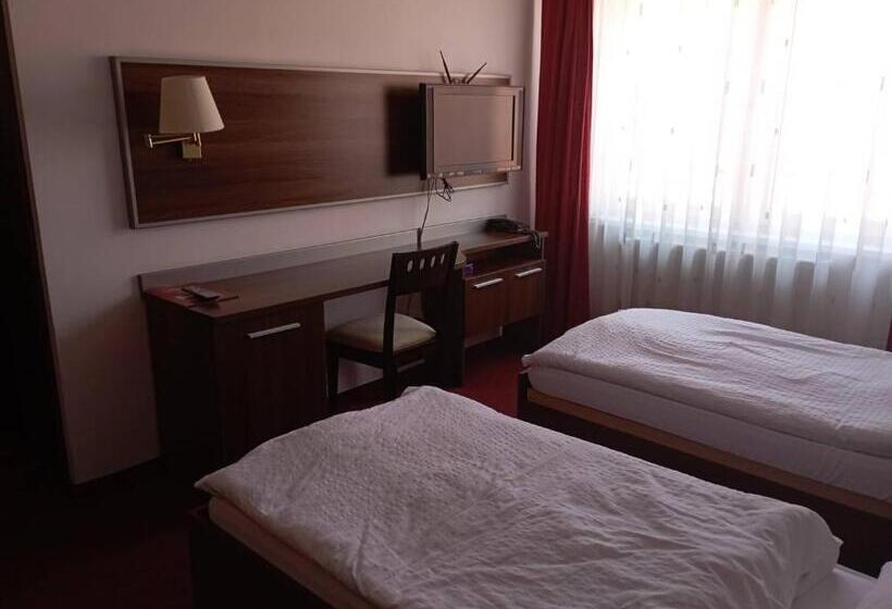 Standard Room, Barbakan