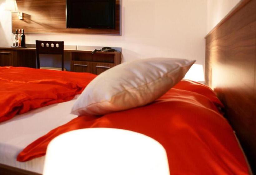 Deluxe Room, Barbakan