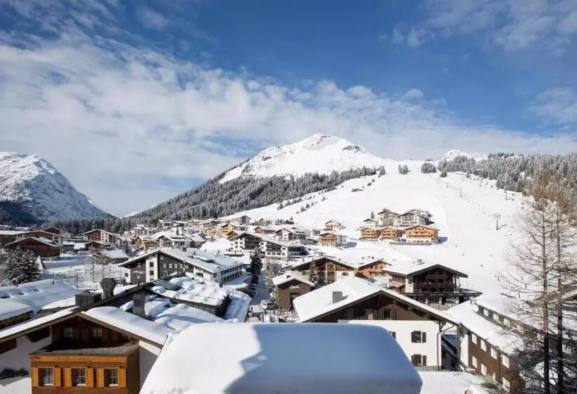 ジュニアスイート, Berghof