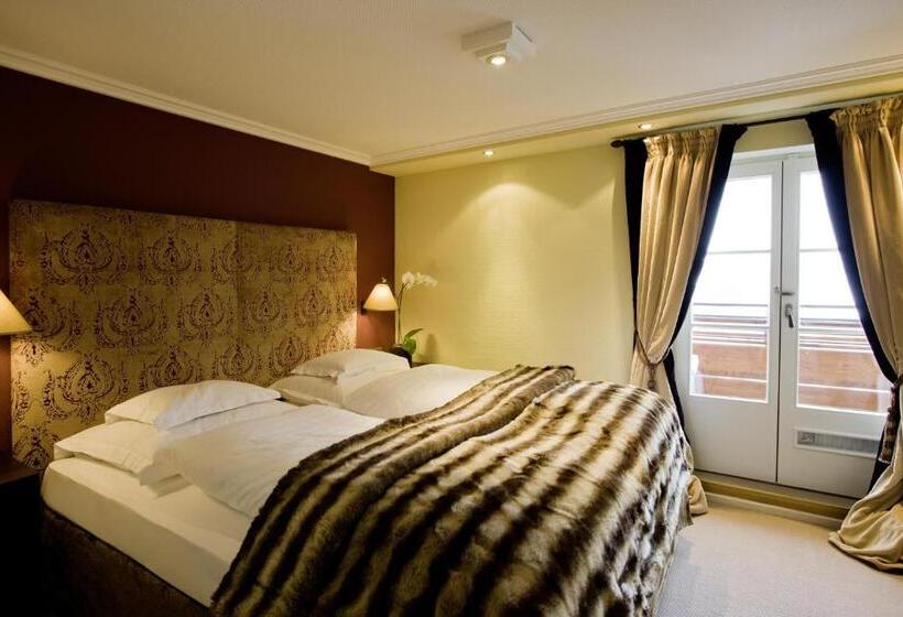 Полулюкс, Berghof