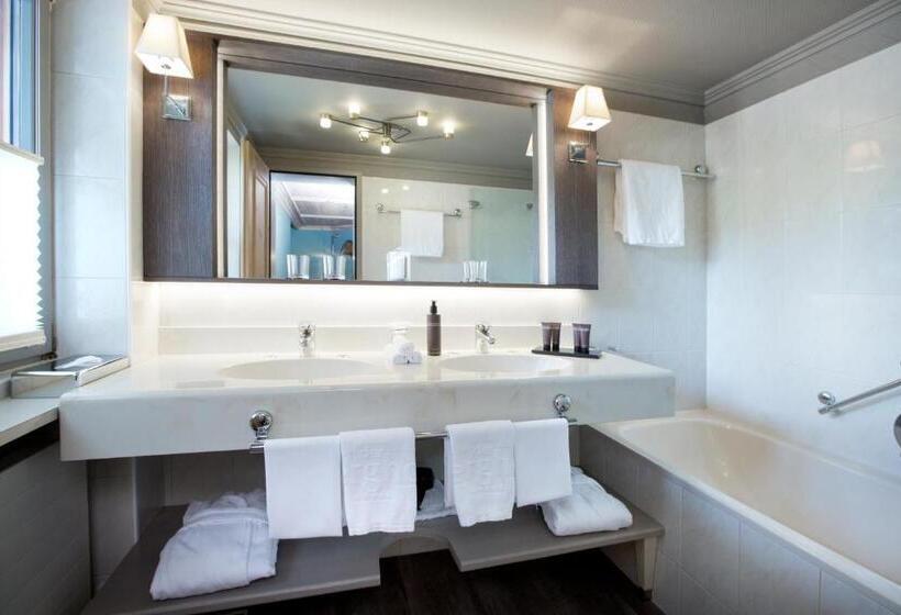 Номер Стандарт, Berghof