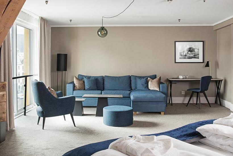 ジュニアスイート, Brosundet