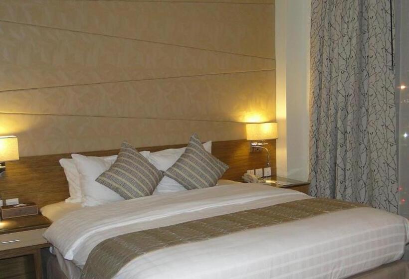2 Bedrooms Suite Sea View, Golden Tulip Dammam Corniche