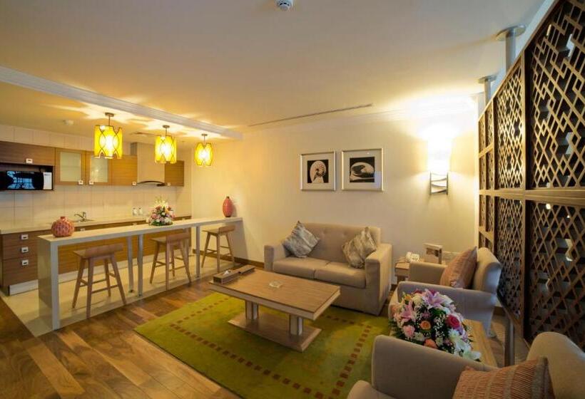 سوییت جونیور با چشمانداز دریا, Golden Tulip Dammam Corniche