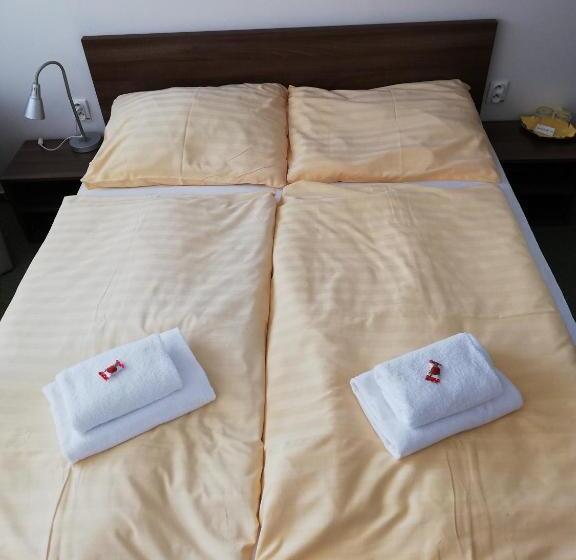 스탠다드 룸, Klar