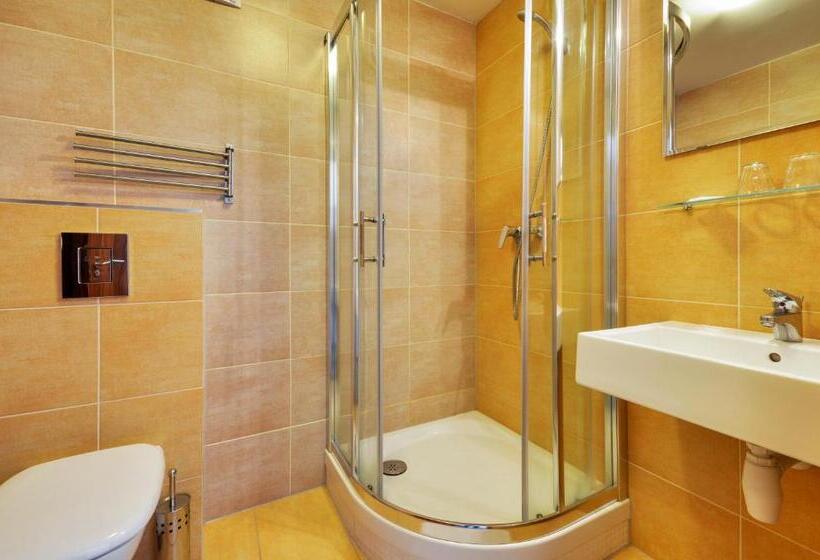 스탠다드 룸, Klar