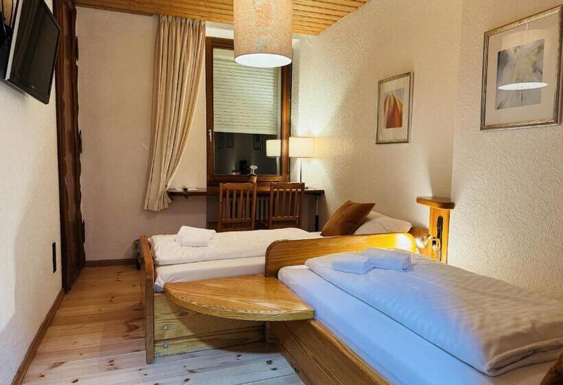 اتاق استاندارد, Nest