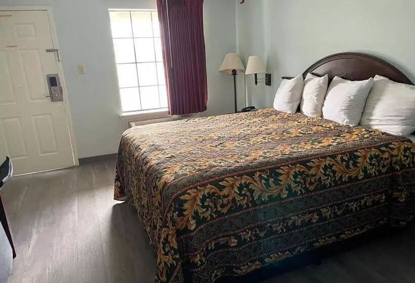 スーペリアースイート, Nola Inn