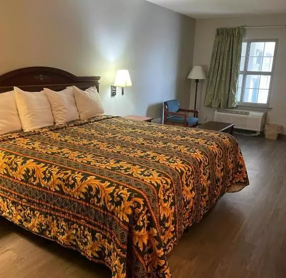 キングサイズベッドのスタンダードルーム, Nola Inn
