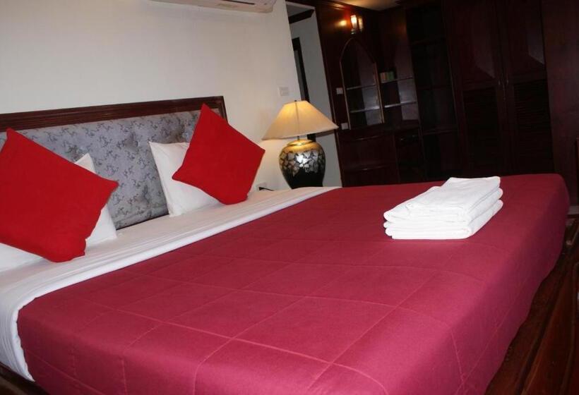 스위트 킹사이즈 침대, Prince Edouard Apartments & Resort Sha Extra Plus