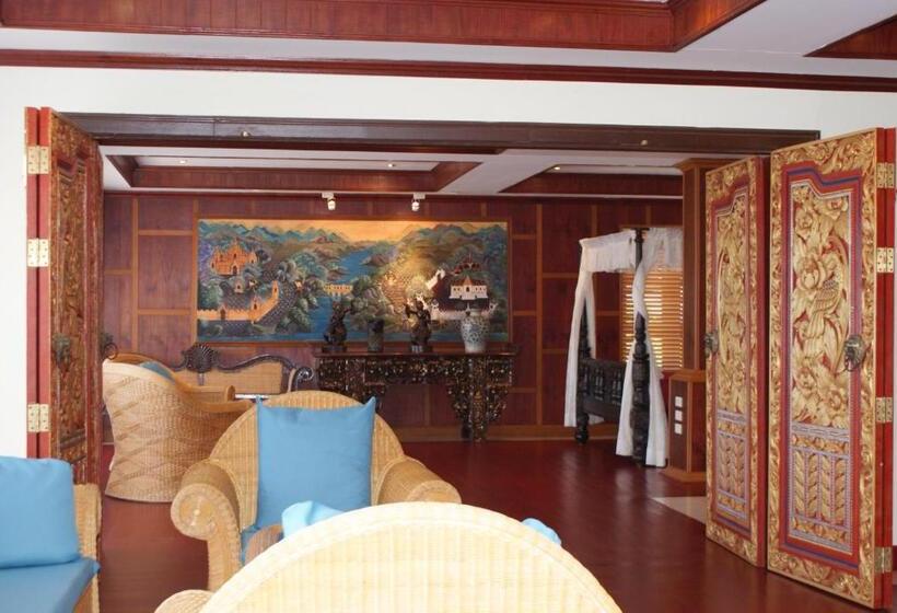 스위트 킹사이즈 침대, Prince Edouard Apartments & Resort Sha Extra Plus