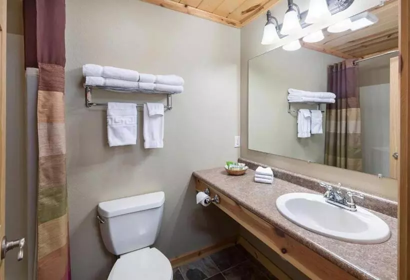 スタンダードルーム, Rock Crest Lodge And Cabins