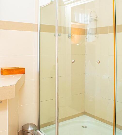 StandaardKamer, Roseland House