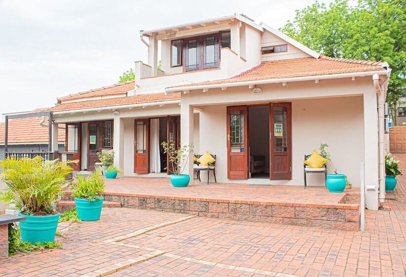 Standaard Driepersoonskamer, Roseland House