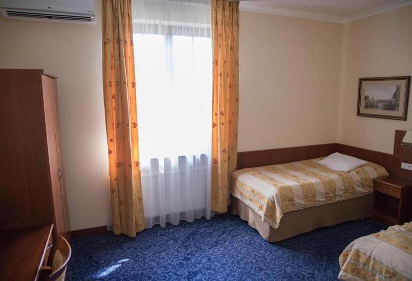 غرفة قياسية لذوى الاحتياجات الخاصة, Sv. Ludmila