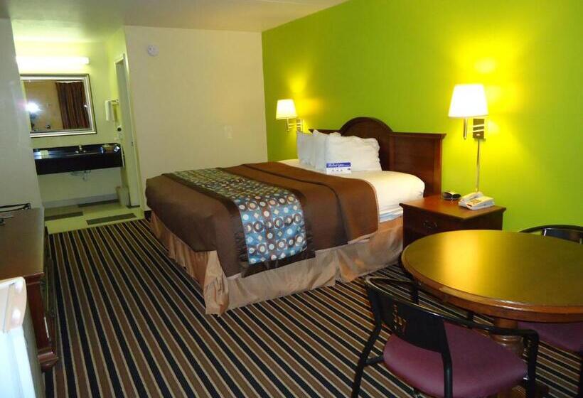 Стандартный Номер Кровать Кинг, Walnut Inn