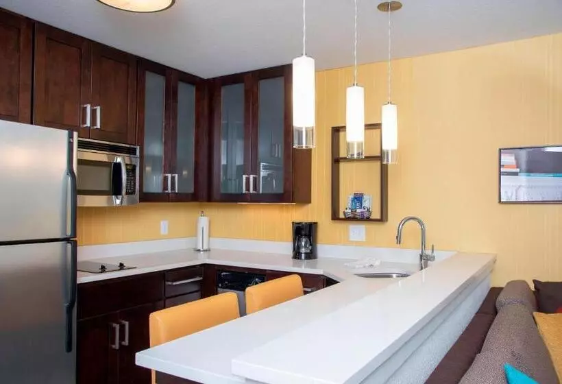 استودیو استاندارد با تخت کینگ, Residence Inn By Marriott Akron South/green