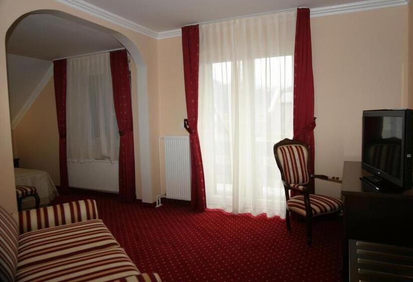 سوییت, Sport Manca Garni