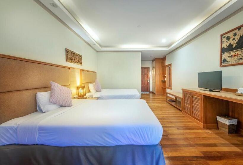 Superior Room, Vana Varin Resort