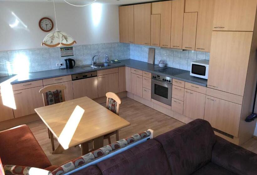 شقة غرفتين, Lucia 3 Sterne Superior