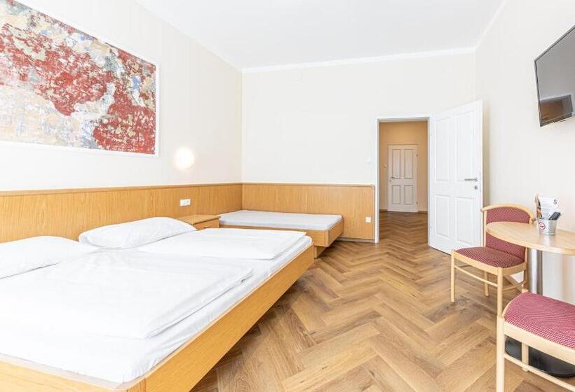 스탠다드 룸, Pension Fünfhaus