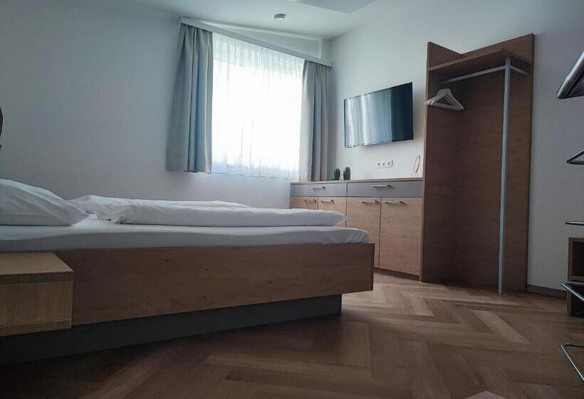 침실 1개 아파트, Pension Fünfhaus