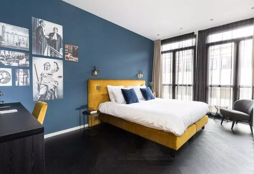 اتاق لوکس, Court Hotel Utrecht City Centre
