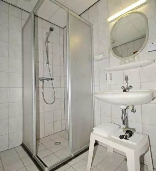 Basic Room, Fletcher Hotel Restaurant De Borken