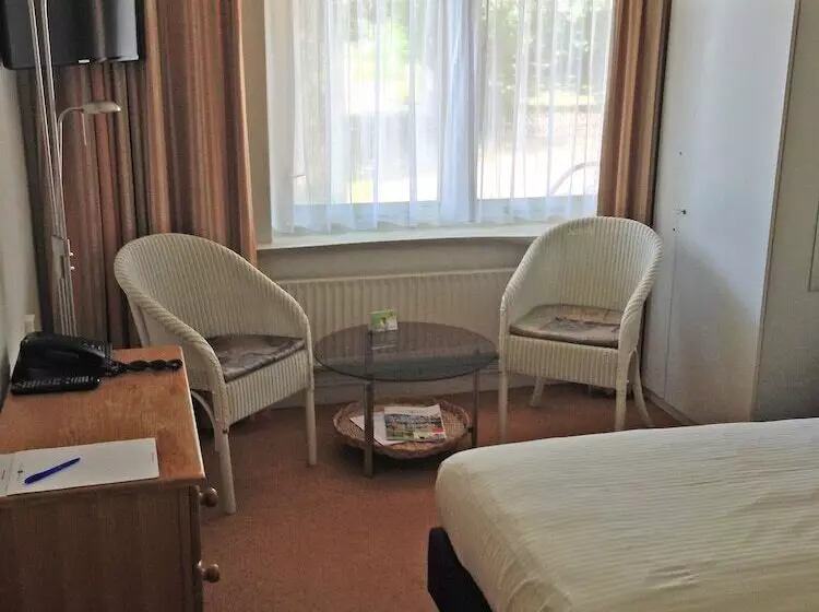 Basic Room, Fletcher Hotel Restaurant De Borken