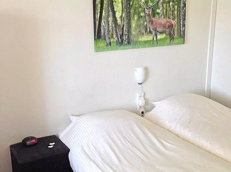 Basic Room, Fletcher Hotel Restaurant De Borken