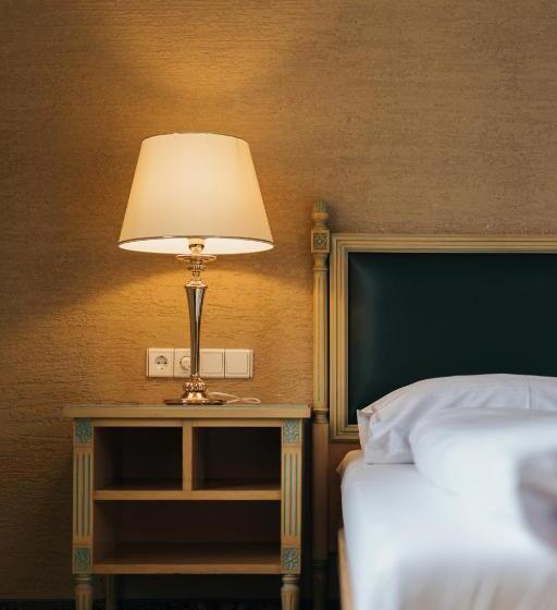 商务房间, Bären