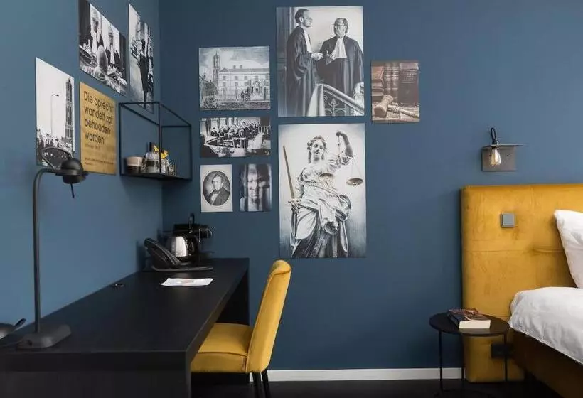 اتاق لوکس, Court Hotel Utrecht City Centre