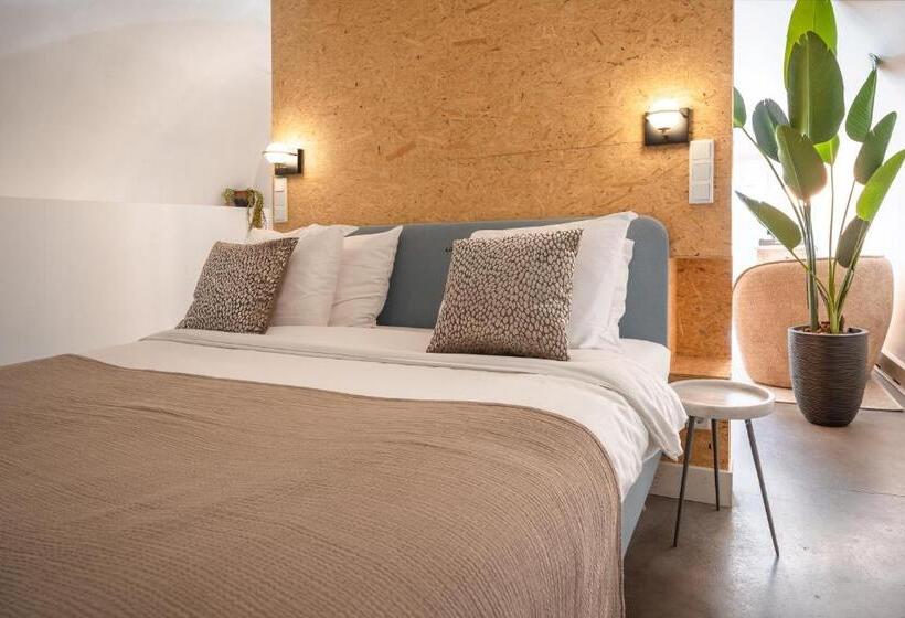 غرفة قياسية مزوَّدة بتراس, Court Hotel Utrecht City Centre