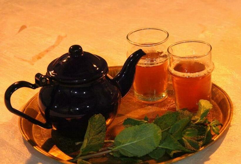 اتاق استاندارد یک نفره, Dar Timitar