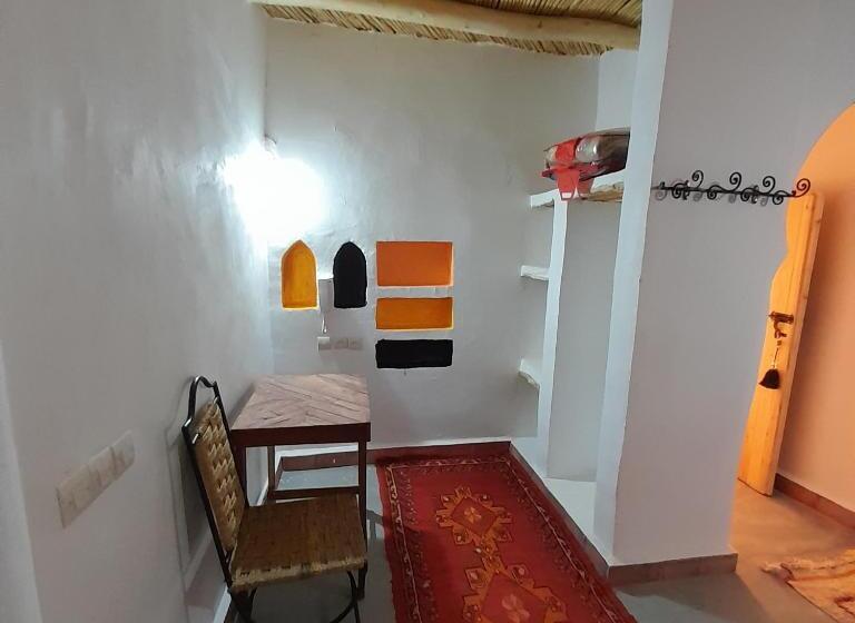 اتاق استاندارد, Dar Timitar