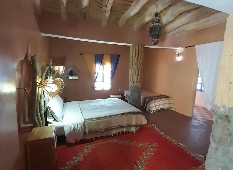 اتاق استاندارد سه نفره, Dar Timitar