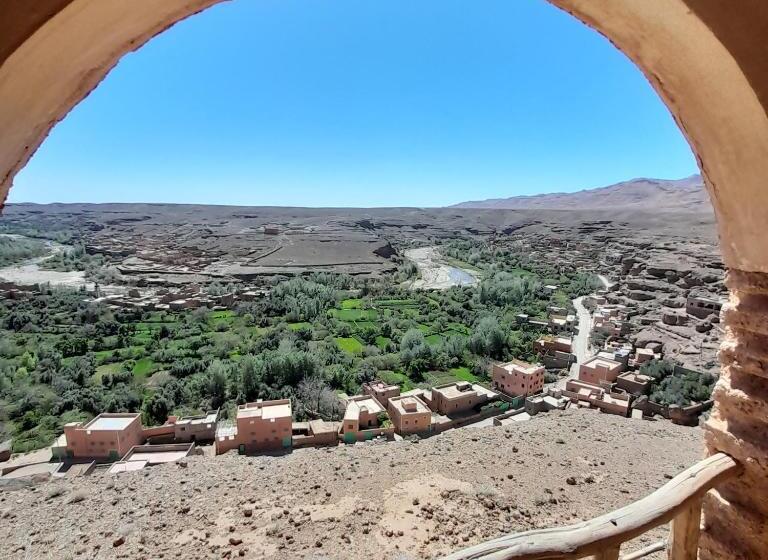 سوییت سوپریور, Dar Timitar