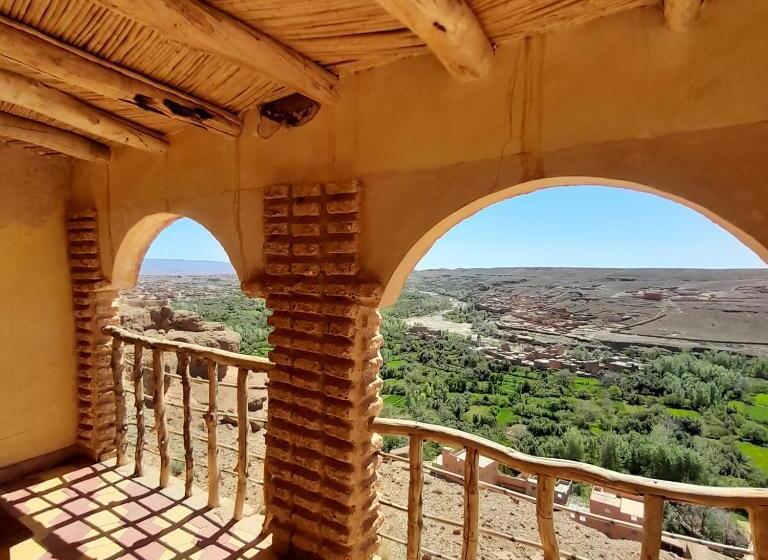 سوییت سوپریور, Dar Timitar