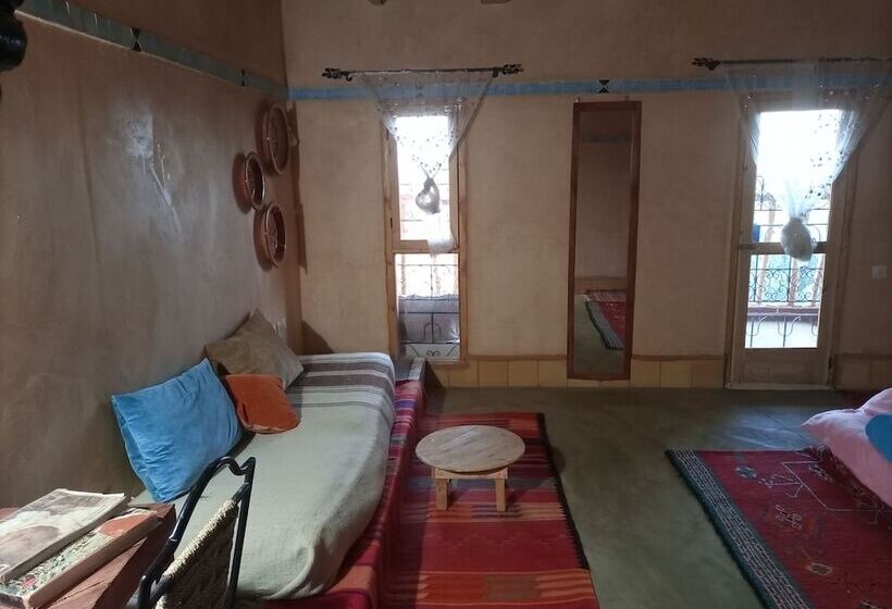 اتاق سوپریور, Dar Timitar