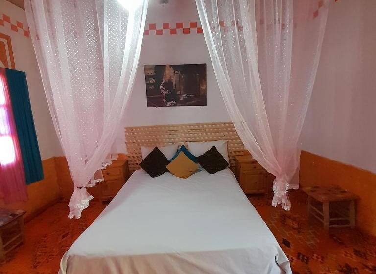 اتاق استاندارد, Dar Timitar