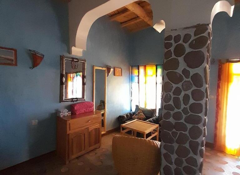 سوییت سوپریور, Dar Timitar