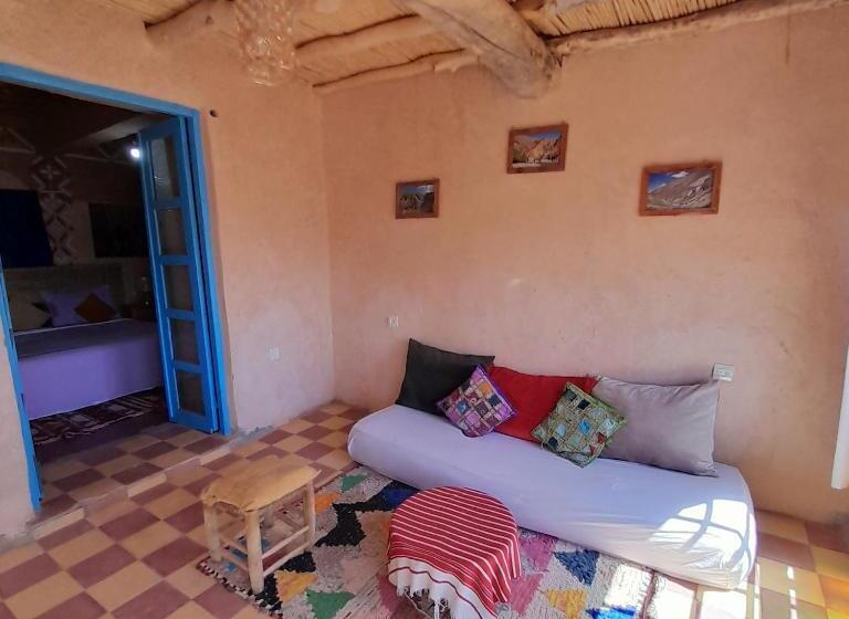 اتاق استاندارد, Dar Timitar