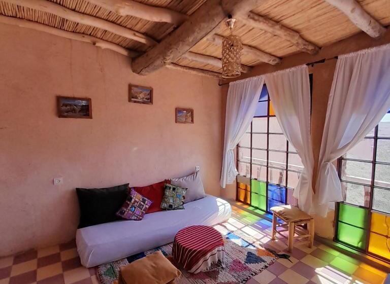 اتاق استاندارد, Dar Timitar